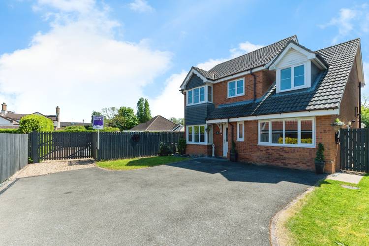 4 bedroom character property