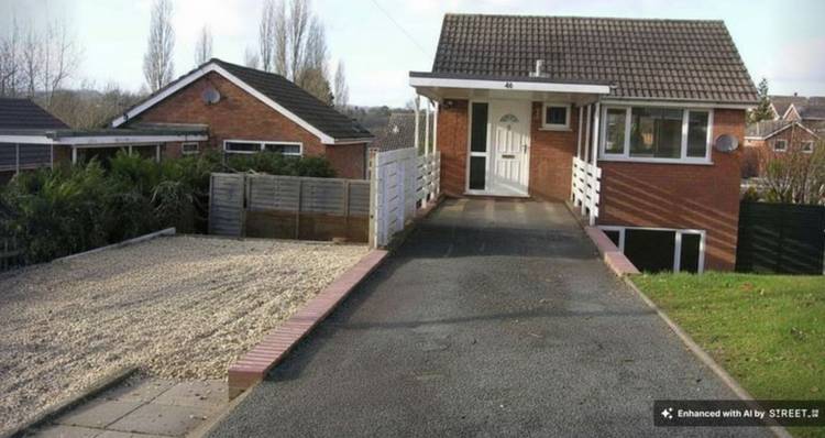 3 bedroom detached house
