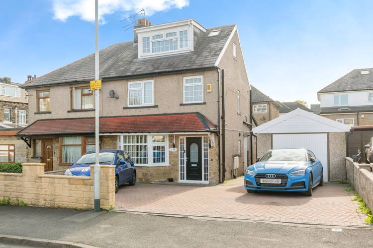 4 bedroom semi-detached house