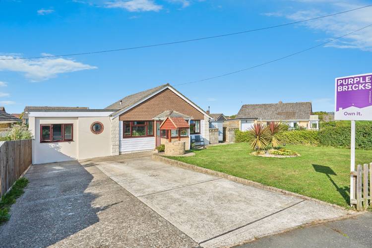 3 bedroom detached bungalow