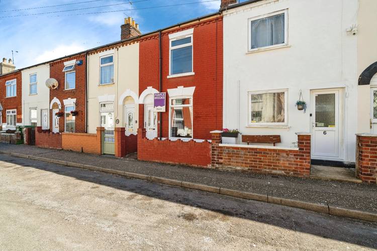 3 bedroom terraced house