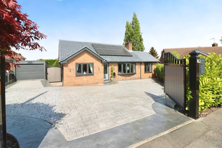 2 bedroom detached bungalow