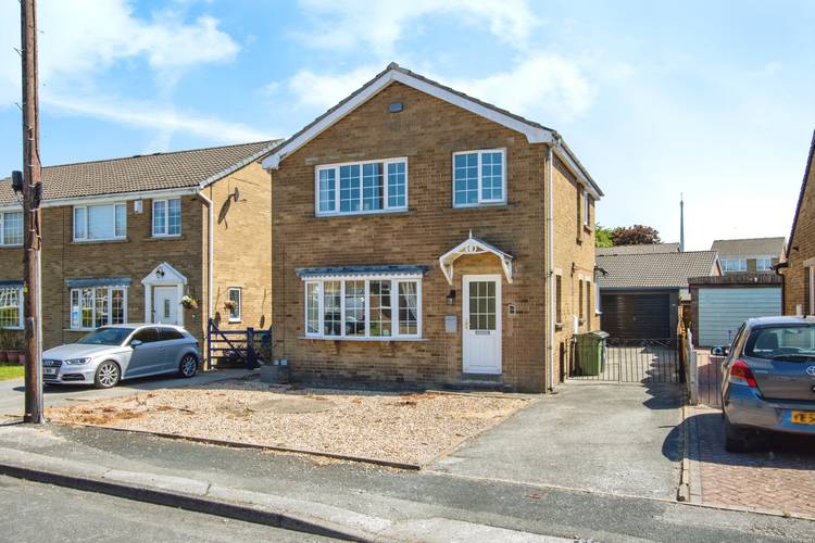 3 bedroom detached house