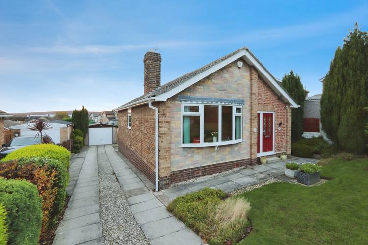 2 bedroom detached bungalow