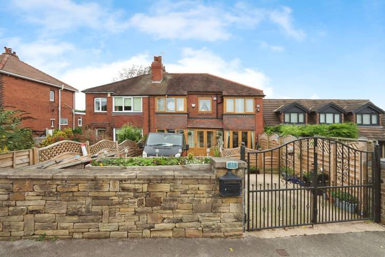4 bedroom semi-detached house