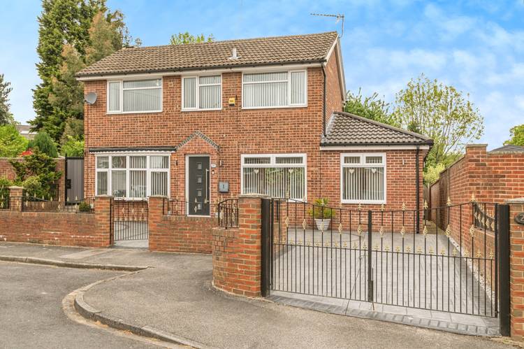 3 bedroom detached house